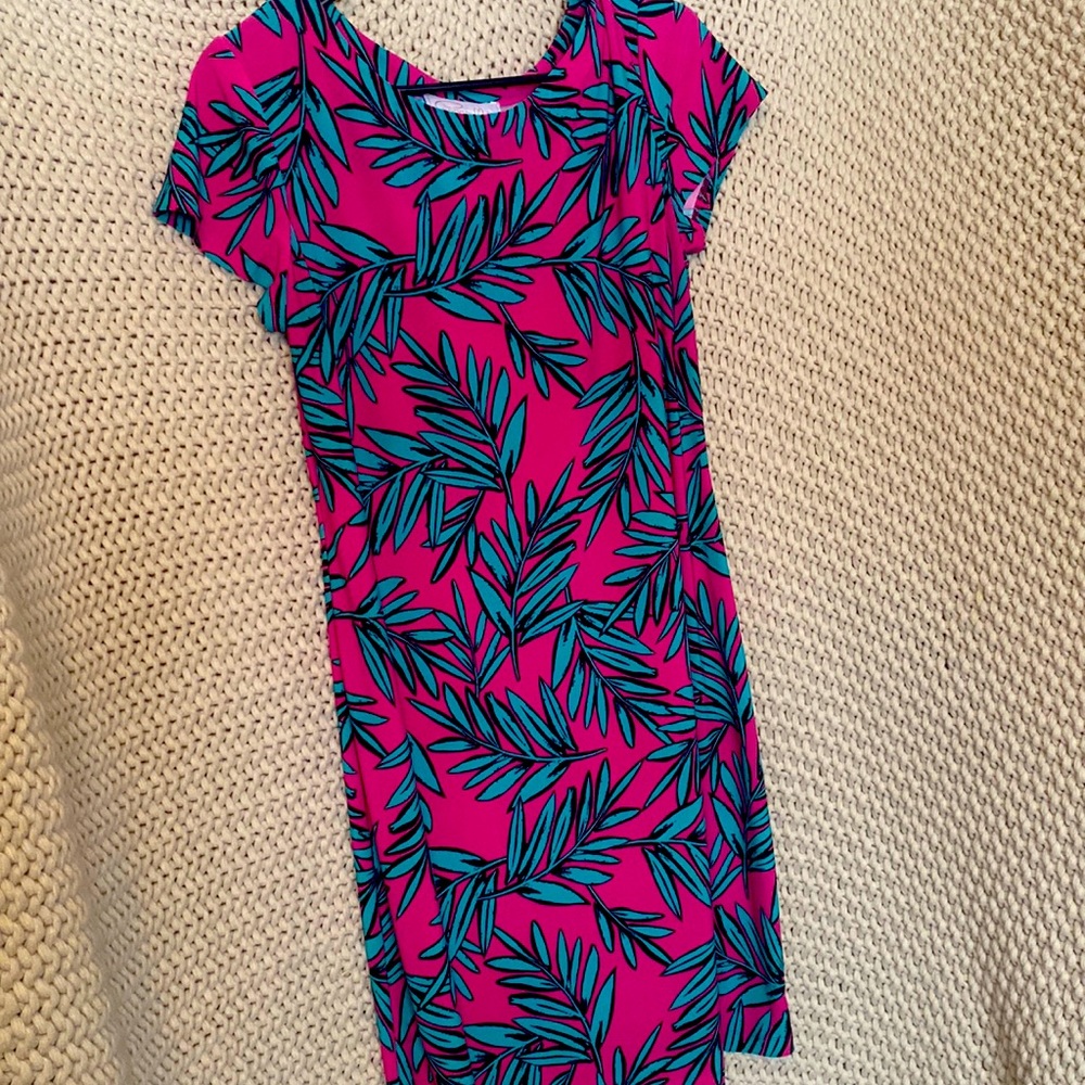 Vibrant Cappagallo dress in a medium
